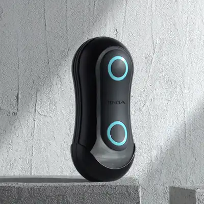 Tenga - Flip ORB Strong. Dyskretny męski masturbator gwarantujący silne doznania. 