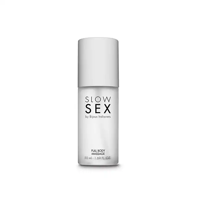 Slow Sex - Full Body Massage 50 ml. Niezwykły silikonowy olejek o jedwabistej konsystencji i kokosowym zapachu. 