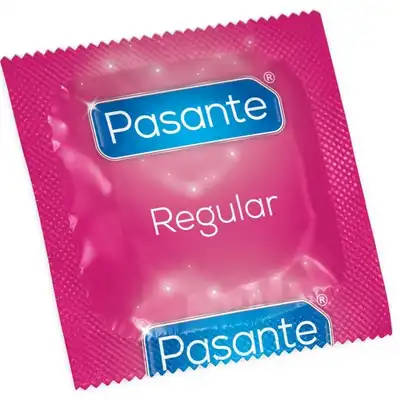 Pasante - Regular 1 szt. Pokryte żelem nawilżającym w kształcie easy-on. Bestseller!