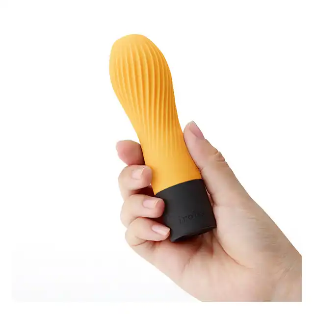 Iroha - Zen Vibrator Yuzucha. Designerski żółty wibrator z miękkiego jak pianka silikonu Soft-Touch! Ekskluzywna kolekcja. 