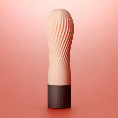 Iroha - Zen Vibrator Hanacha. Designerski różowy wibrator z miękkiego jak pianka silikonu Soft-Touch! Ekskluzywna kolekcja. 