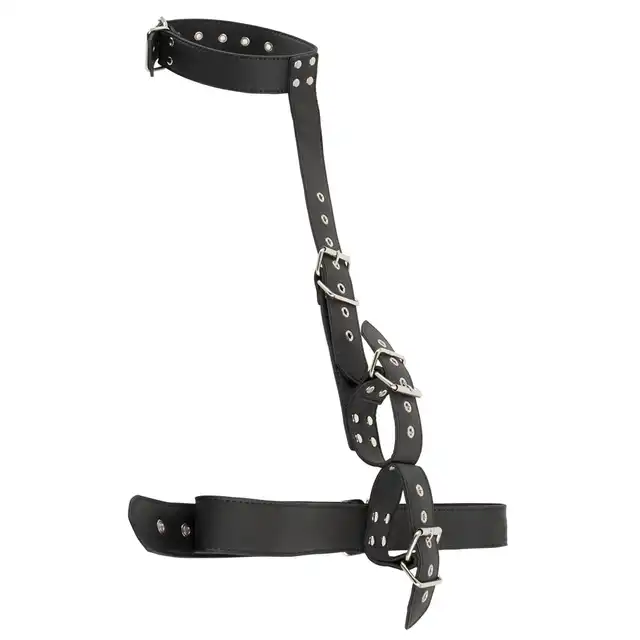 Vegan Fetish - Restraint Set. Skóropodobny stylowy zestaw z kołnierzem, kajdankami i pasem w talii. 