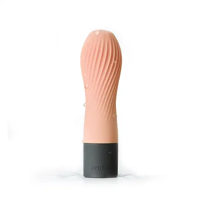 Iroha - Zen Vibrator Hanacha. Designerski różowy wibrator z miękkiego jak pianka silikonu Soft-Touch! Ekskluzywna kolekcja. 