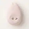 Iroha - Sakura Clitorial Vibrator Pink. Delikatny w dotyku, elegancki różowy wibrator o silnych wibracjach. Przyjemność, która mieści się w dłoni! Ładowany w stacji dokującej. 