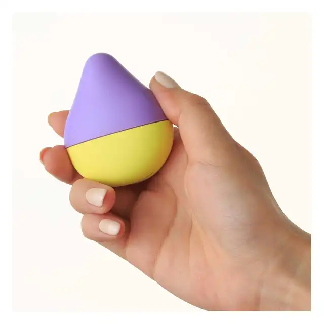 Iroha - Mini Vibrator Fuji Lemon. Mieszczący się w ręce mini wibrator z ultra przyjemnego silikonu. 
