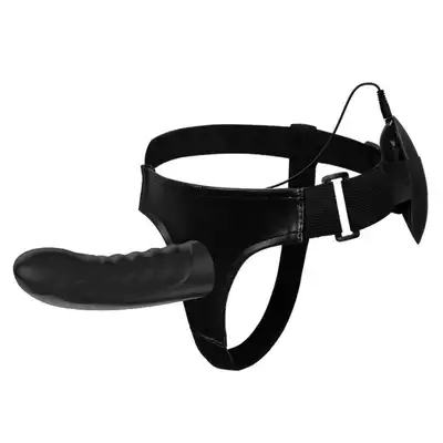 Pretty Love - Marvin. Czarny wibrujący strap-on. Sterowanie pilotem. 