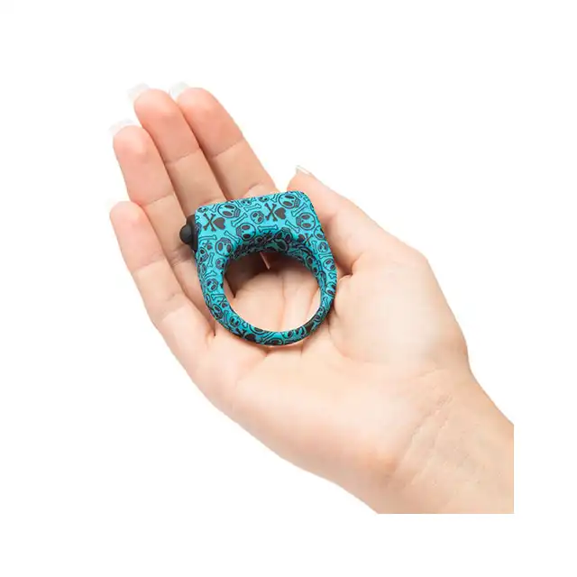 Tokidoki - Wildstyle Love Ring. Wibrujący pierścień erekcyjny.
