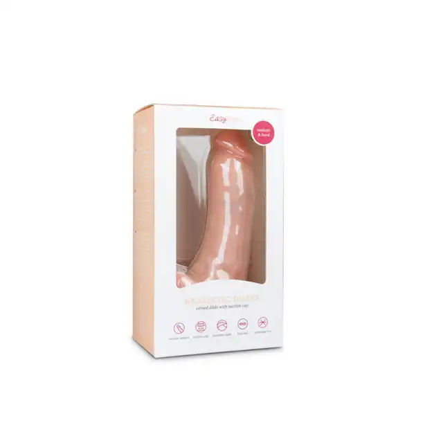 Easy Toys - Realistic Dildo. Realistyczny członek z przyssawką.