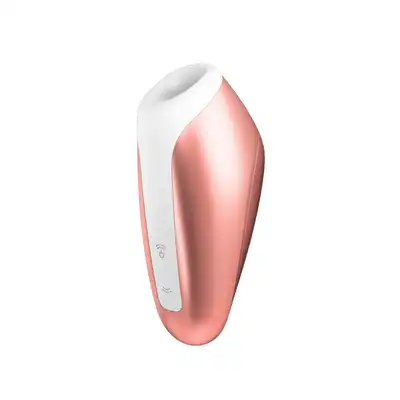 Satisfyer - Love Breeze Air Pulse Stymulator. Różowo złoty stymulator seksu oralnego. Soft touch, najlepsze stymulacja łechtaczki.