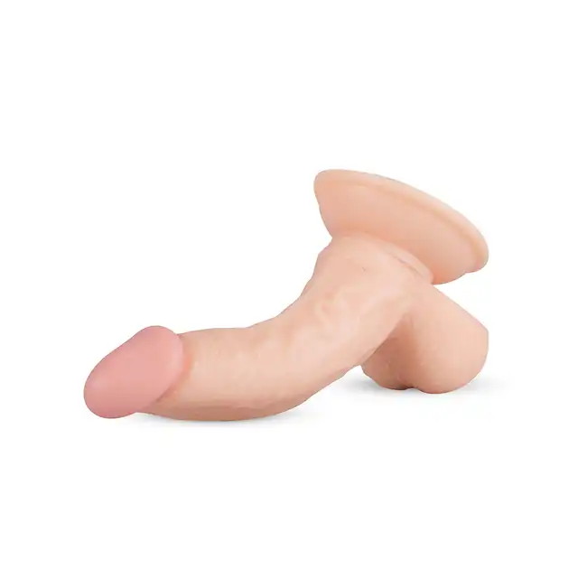 Real Feel - Kevin Realistic Dildo. 19 cm dyskretne i kompaktowe dildo z miękkiego silikonu. 