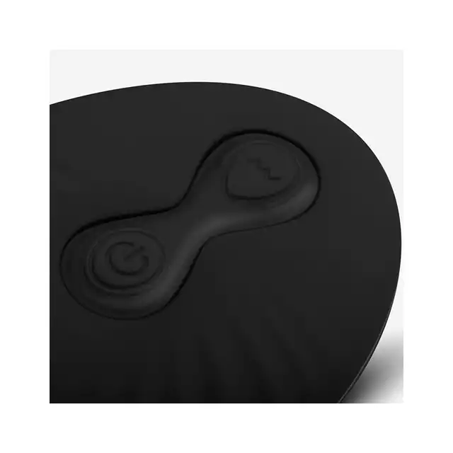 Sway Vibes - No. 3 Black. Stringi z wibratorem sterowanym na pilota. Mocny i dyskretny masażer. 