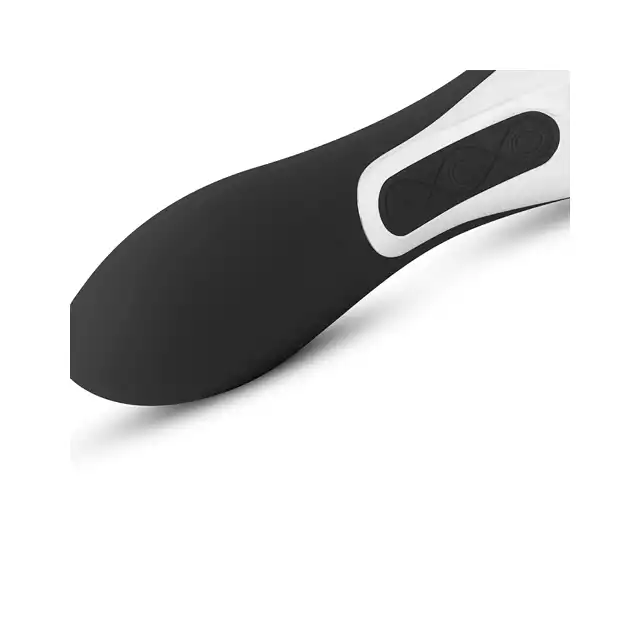 Sway Vibes - Wand Vibrator Black. Magiczna różdżka z ultra miękkiego, aksamitnego silikonu. Elegancki wzór. 