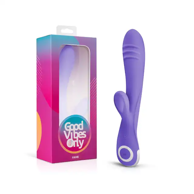 Good Vibes Only - Fane Rabbit Vibrator. Specjalne zakrzywienie wspomagające satysfakcjonującą stymulację!