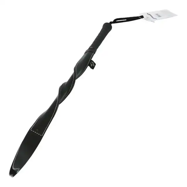 Sportsheets - Twisted Whip. Niezwykły, wyjątkowy , luksusowy pejcz ze skóry. Długość 70cm. Skręcany, super nietuzinkowy wygląd. 