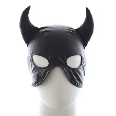 Toyz 4 Lovers - Devil Mask. Czarna diabelska maska z wygodnego i przyjemnego materiału. 