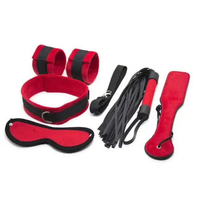 Fetish Art - Red bondage kit. Czarno-czerwony luksusowy zestaw do zabaw BDSM. Opaska, kajdanki, packa i bicz! Mega sale!