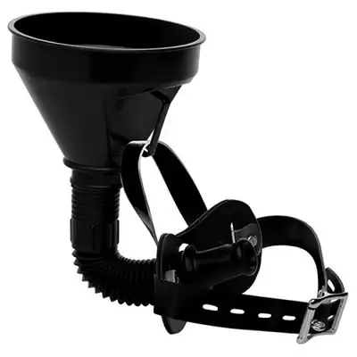 Master Series - Latrine Extreme Funnel Gag. Ultra unikatowa i niecodzienna zabawka BDSM. Knebel z lejkiem. Nowość!