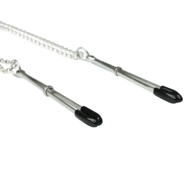 Sportsheets - Diamond Gem Nipple Clips. Eleganckie diamentowe klamerki na sutki. Piękna ozdoba podkręcająca atmosferę.