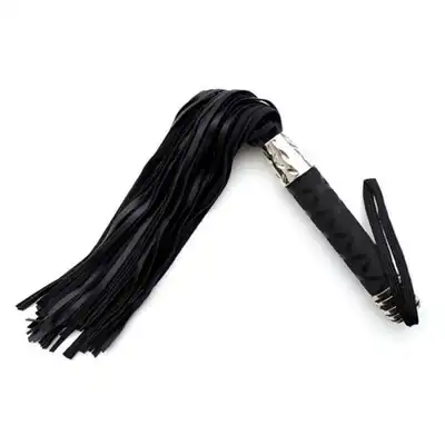 Fetish Art - Hard Black Whip. Pejcz z ekoskóry, idealnie miękki i solidny, przyjemny w dotyku. 