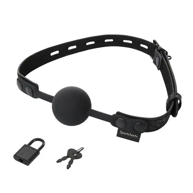 Sportsheets - Ball Gag. Czarny, regulowany knebel. Regulacja paska - silikon i imitacja skóry.