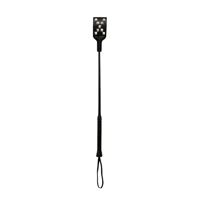Guilty Pleasure - Riding Crop with Metal Studs. Szpicruta ze skóry ekologicznej. Idealna do klapsów!