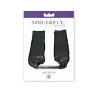 Sportsheets - Lace Tied Bit Gag. Wiązany gag z wegańskiego materiału pokrytego koronką. Delikatne i przyjemne wyciszenie.