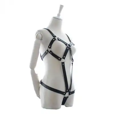 Toyz 4 Lovers - Leather Body Penitence. Niesamowita bielizna BDSM. Uprzęże na całe ciało w formie bielizny. 