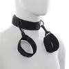 Toyz 4 Lovers - Cuffs with Collar. Regulowana miękka obroża, którą można spiąć z kajdankami w zestawie!