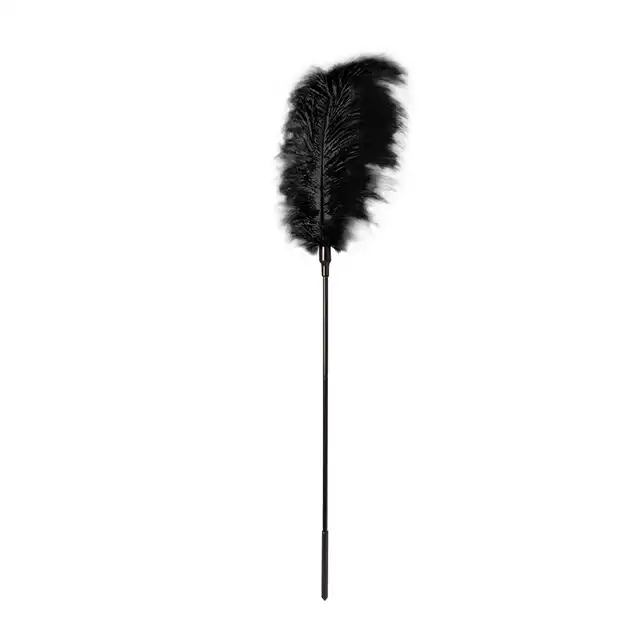 Guilty Pleasure - Large Feather. Czarne piórko do głaskania i drażnienia. Gęste, puszyste i przyjemne w dotyku. 73 cm.
