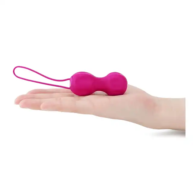 Nomi Tang - Intimate Kegel Set Plus Violet. Luksusowe kulki do treningu mięśni Kegla. Zwiększ siłę mięśni i wystrzel swoje życie erotyczne na najwyższy poziom!
