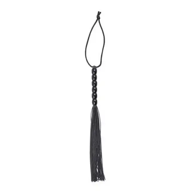 Toyz 4 Lovers - Flogger Whip Black. Czarny pejczyk silikonowy, dzięki któremu rozpalisz skórę do czerwoności. 