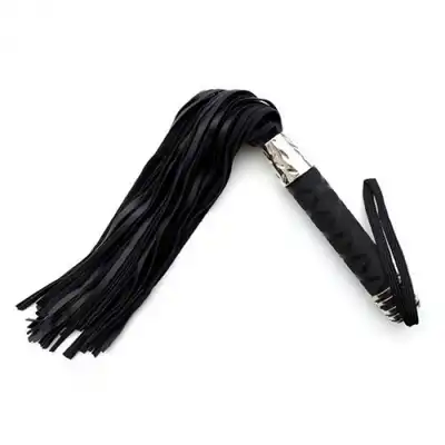 Fetish Art - Hard Black Whip. Pejcz z ekoskóry, idealnie miękki i solidny, przyjemny w dotyku. 