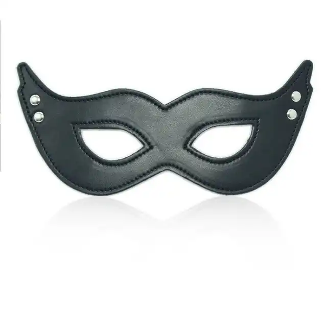 Toyz 4 Lovers - Mistery Face Mask. Czarna maska z ćwiekami. Wygodny materiał, dopasowuje się do twarzy. Mega Sale!