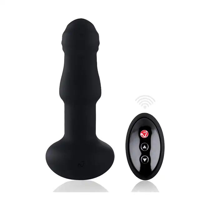 Nomi Tang - Pluggy Rotating&amp;Vibrating Plug. Zdalnie sterowany, super nowoczesny, wibrujący i rotujący plug analny. Nowe doznania, wysoka klasa produktu. Mega Sale!