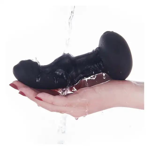 Nomi Tang - Pluggy Rotating&amp;Vibrating Plug. Zdalnie sterowany, super nowoczesny, wibrujący i rotujący plug analny. Nowe doznania, wysoka klasa produktu. Mega Sale!
