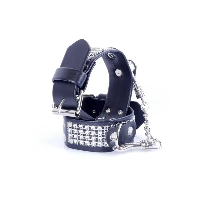 Fetish Boss Series - Handcuffs with cristals 3 cm. Kajdanki z kryształami, regulowane mankiety do 22 cm. 