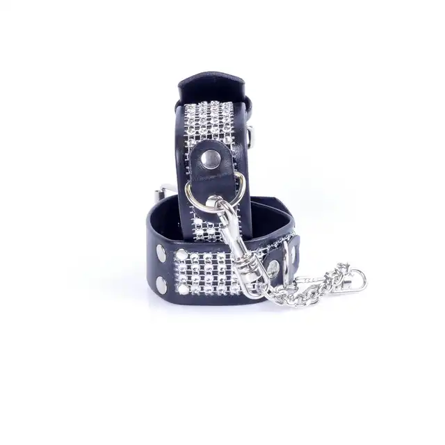 Fetish Boss Series - Handcuffs with cristals 3 cm. Kajdanki z kryształami, regulowane mankiety do 22 cm. 