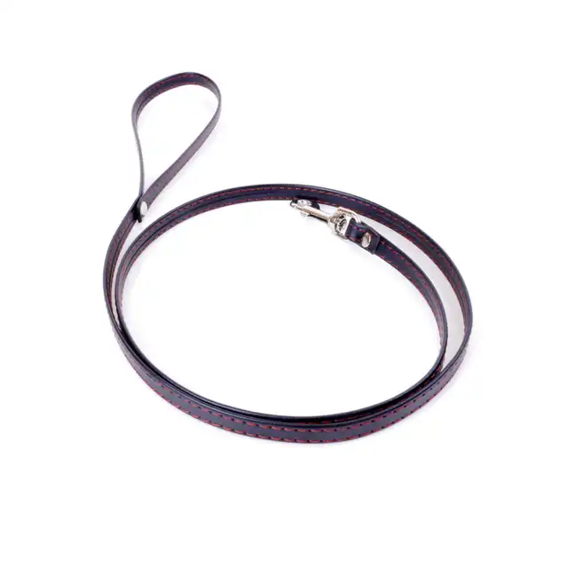 Fetish Boss Series - Leash Red Line. Smycz czarna z czerwoną nicią. Kompatybilna z wszystkimi obrożami. 115 cm.