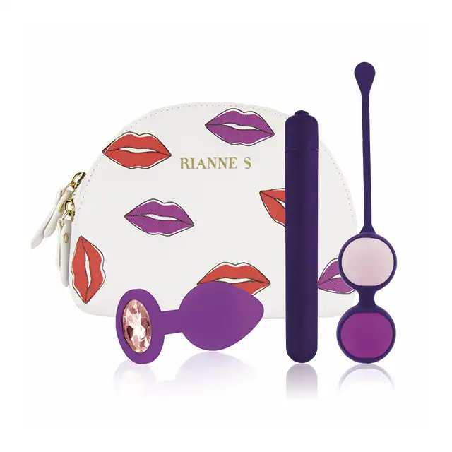 RIANNE'S - First Vibe Kit. Zestaw konieczny dla każdej kobiety. Eleganckie, wysokiej jakości zabawki. Kulki, wibrator i plug w rozmiarze S. 
