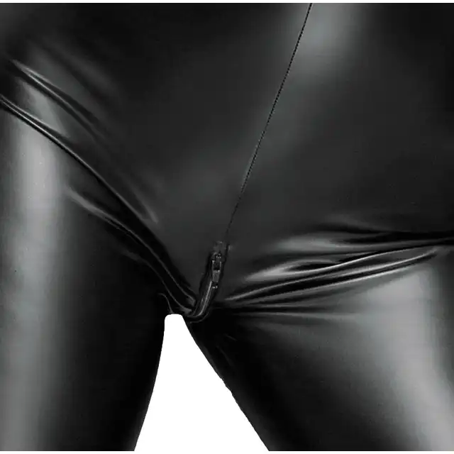 Noir Handmade - Jumpsuit. Czarny, ręcznie robiony kombinezon z długimi spodniami i rękawami oraz odkrytymi plecami. Rozmiar L. Mega Sale!