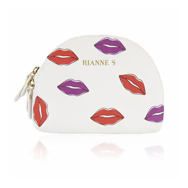 RIANNE'S - First Vibe Kit. Zestaw konieczny dla każdej kobiety. Eleganckie, wysokiej jakości zabawki. Kulki, wibrator i plug w rozmiarze S. 