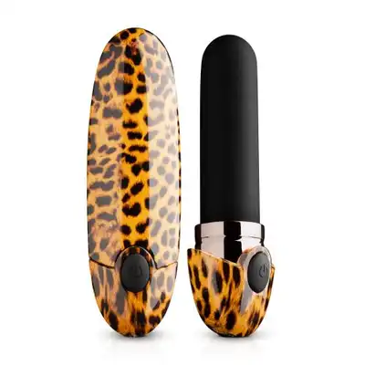 Panthra - Asha Lipstick Vibrator. Mni wibrator w kształcie szminki. Panterkowy wzór i elegancka torebka w komplecie. 