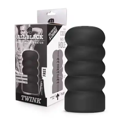 All Black - Twink Masturbator. Ultra gładki, hipoalergiczny i elastyczny materiał. Klasyczny masturbator - bestseller!