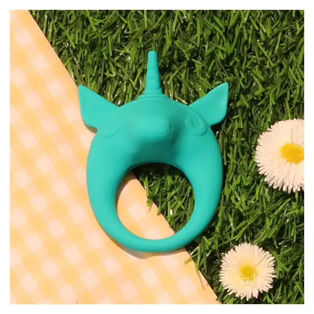 Lola - Mimi Animals Collection Unicorn Alfie Green. Słodki wibrujący, elastyczny ring na penisa! Wysoka jakość, uroczy design. 