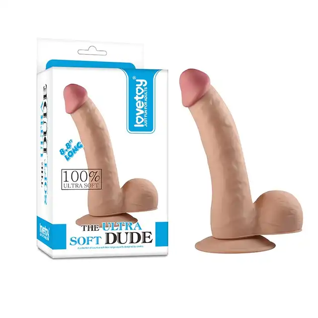 LoveToy - The Ultra Soft Dude 8,8". Świetne realistyczne dildo z mocną przyssawką!