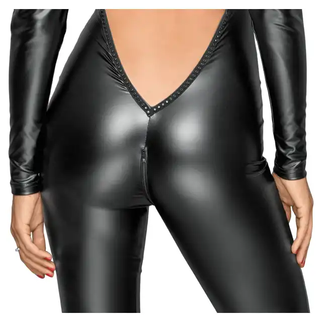 Noir Handmade - Jumpsuit. Czarny, ręcznie robiony kombinezon z długimi spodniami i rękawami oraz odkrytymi plecami. Rozmiar L. Mega Sale!