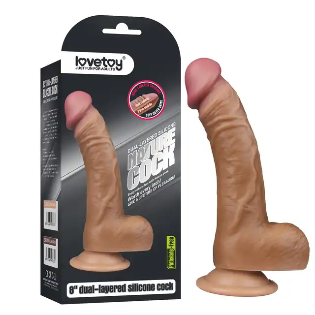 LoveToy - Dildo 8" Nature Cock. Super giętkie, elastyczne dildo z najwyższej jakości cyberskóry. 20,5 cm długości, 3,6 cm grubości.