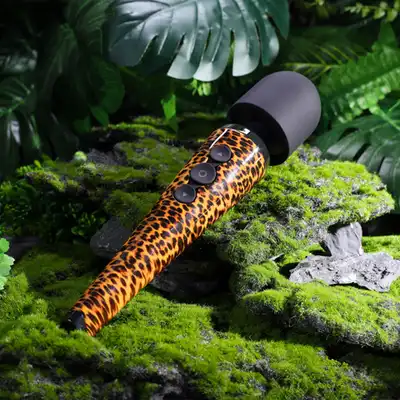 Panthra - Shaka Wand Vibrator. Panterkowa magiczna różdżka. Nowa luksusowa kolekcja! Designerska torebka w zestawie!