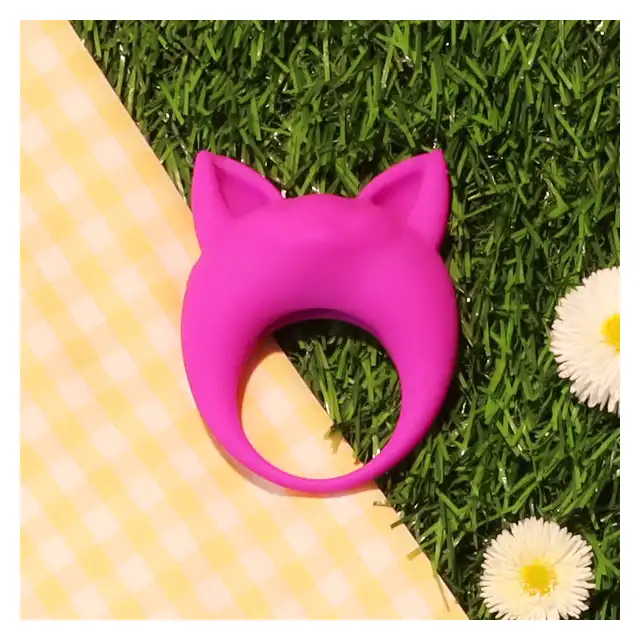 Lola - Mimi Animals Collection Lemur Remi Purple. Słodki wibrujący, elastyczny ring na penisa! Wysoka jakość, uroczy design. 