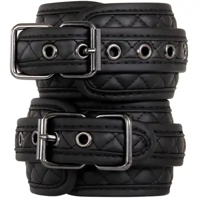 A&amp;E EVES FETISH DREAMS BONDAGE SET
